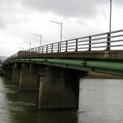 LakeStBridge(04-01-2011)D R